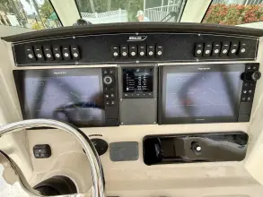 Thumbnail von Boston Whaler 280 Outrage