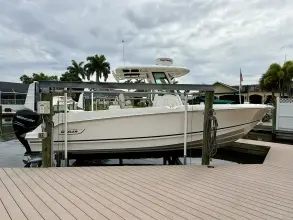 Thumbnail von Boston Whaler 280 Outrage