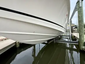 Thumbnail von Boston Whaler 280 Outrage