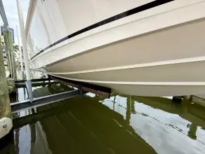 Thumbnail von Boston Whaler 280 Outrage