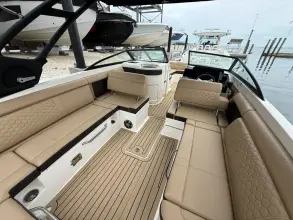 Thumbnail von Sea Ray SDX 270 Outboard