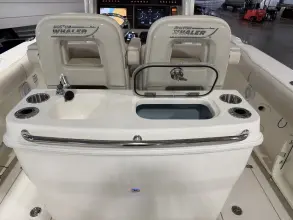 Thumbnail von Boston Whaler 280 Outrage