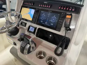 Thumbnail von Boston Whaler 280 Outrage