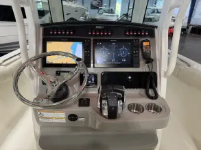 Thumbnail von Boston Whaler 280 Outrage