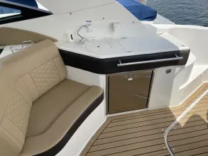 Thumbnail von Sea Ray 320 Sundancer Outboard
