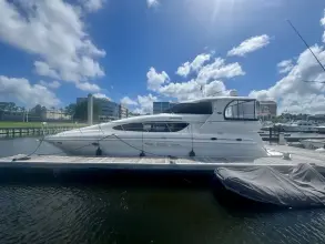 Sea Ray 480 Motor Yacht