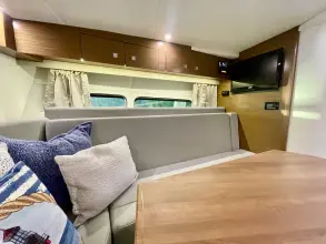 Thumbnail von Cruisers Yachts 390 Express Coupe