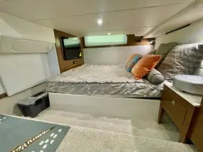Thumbnail von Cruisers Yachts 390 Express Coupe