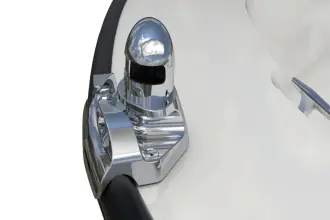 Thumbnail von Boston Whaler 190 Montauk