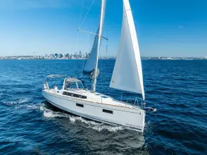 Thumbnail von Beneteau Oceanis 38.1 Grazie