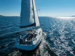 Thumbnail von Beneteau Oceanis 38.1 Grazie