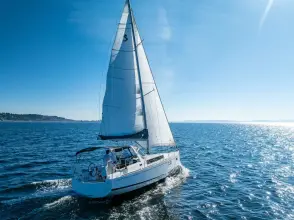 Thumbnail von Beneteau Oceanis 38.1 Grazie