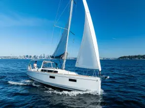 Thumbnail von Beneteau Oceanis 38.1 Grazie