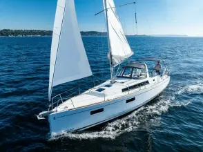 Thumbnail von Beneteau Oceanis 38.1 Grazie
