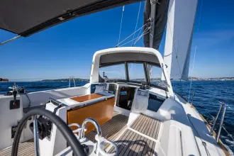 Thumbnail von Beneteau Oceanis 38.1 Grazie