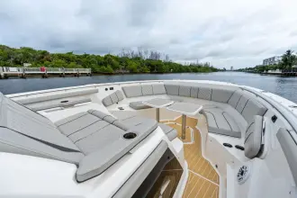 Thumbnail von Pursuit 428 Sport