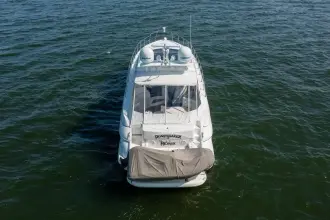 Cruisers Yachts 5370 Express Rumpshaker The Remix