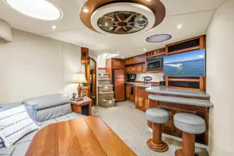 Thumbnail von Cruisers Yachts 5370 Express Rumpshaker The Remix
