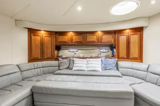 Thumbnail von Cruisers Yachts 5370 Express Rumpshaker The Remix