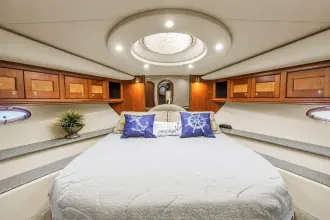 Thumbnail von Cruisers Yachts 5370 Express Rumpshaker The Remix