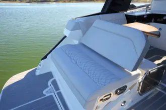 Thumbnail von Sea Ray 370 Sundancer
