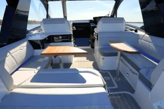 Thumbnail von Sea Ray 370 Sundancer