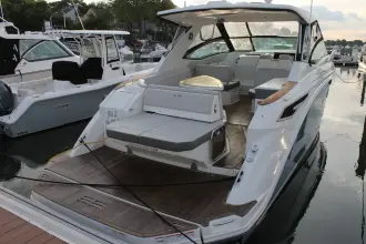 Thumbnail von Sea Ray Sundancer 320