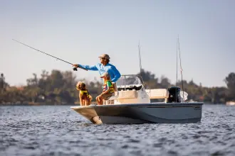Thumbnail von Boston Whaler 150 Montauk