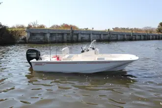 Thumbnail von Boston Whaler 150 Montauk