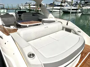 Thumbnail von Sea Ray SLX 310 Outboard