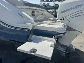 Thumbnail von Sea Ray SLX 310 Outboard