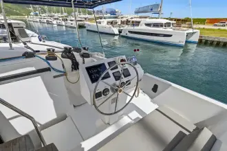 Thumbnail von Fountaine Pajot Astrea 42 Nauti Mollie