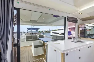 Thumbnail von Fountaine Pajot Astrea 42 Nauti Mollie