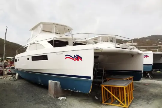Leopard 51 Powercat Searanch