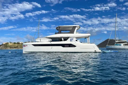 Leopard 53 Powercat  TomKat