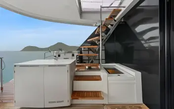 Thumbnail von Sunreef Yachts 70 OCEAN VIBES