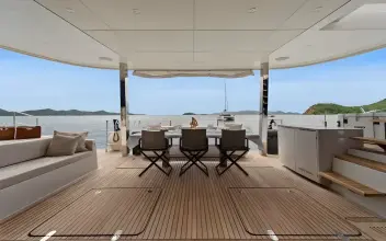 Thumbnail von Sunreef Yachts 70 OCEAN VIBES