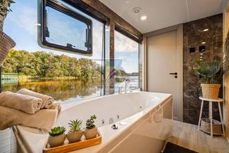 Thumbnail von Desidus Houseboat/House Yacht Lake Suite