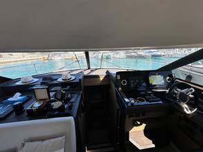 Thumbnail von Prestige 460