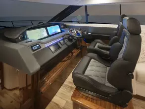 Thumbnail von Riviera Sport Yacht Platinum Edition 6000