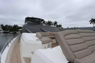 Thumbnail von Sunseeker 86 Yacht Dolce Vita
