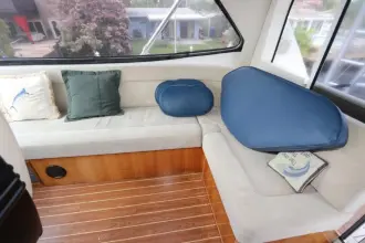 Thumbnail von Riviera 	Enclosed Flybridge 62