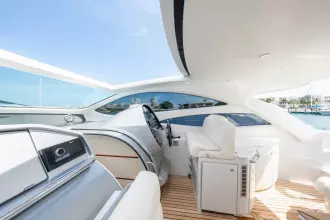 Thumbnail von Pershing express cruiser
