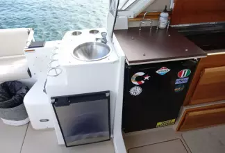 Thumbnail von Cutwater Boats C 30 Sedan OHANA