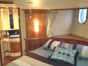 Thumbnail von Azimut 62