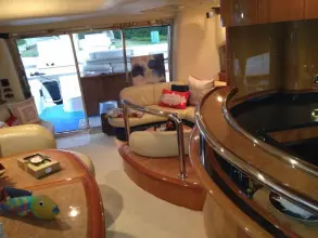 Thumbnail von Azimut 62