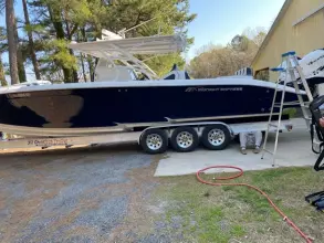 Thumbnail von Midnight Express 39 Center Console Cuddy