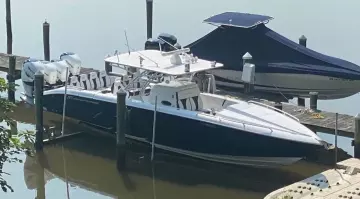 Thumbnail von Midnight Express 39 Center Console Cuddy