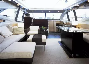 Thumbnail von Azimut 68