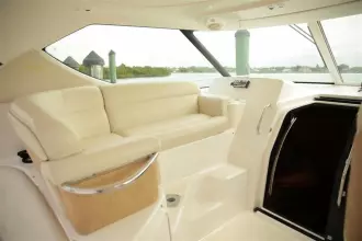Thumbnail von Tiara Yachts 3900 Sovran